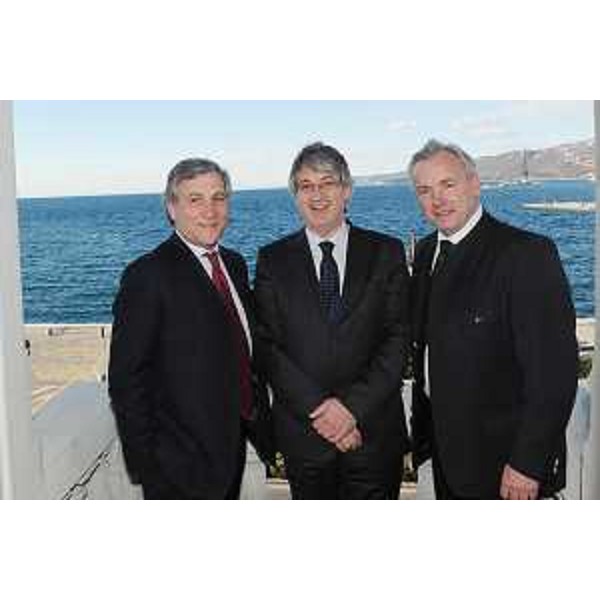 Antonio Tajani (Vicepresidente Commissione europea), Renzo Tondo (Presidente Friuli Venezia Giulia) e Gerhard Doerfler (Governatore Carinzia) nella sede della Regione a Trieste. (Trieste 13/02/09) 
