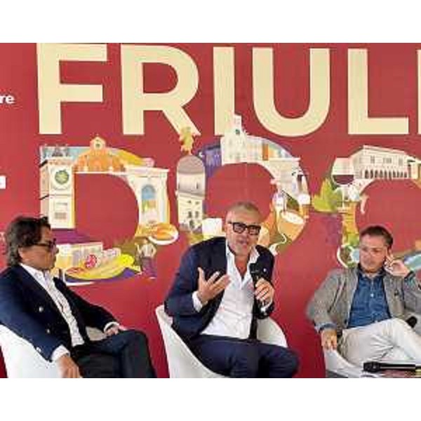 L'assessore regionale alle Attività produttive Sergio Emidio Bini interviene a presentazione Friuli Doc a Udine - L'assessore regionale alle Attività produttive Sergio Emidio Bini interviene a presentazione Friuli Doc a Udine