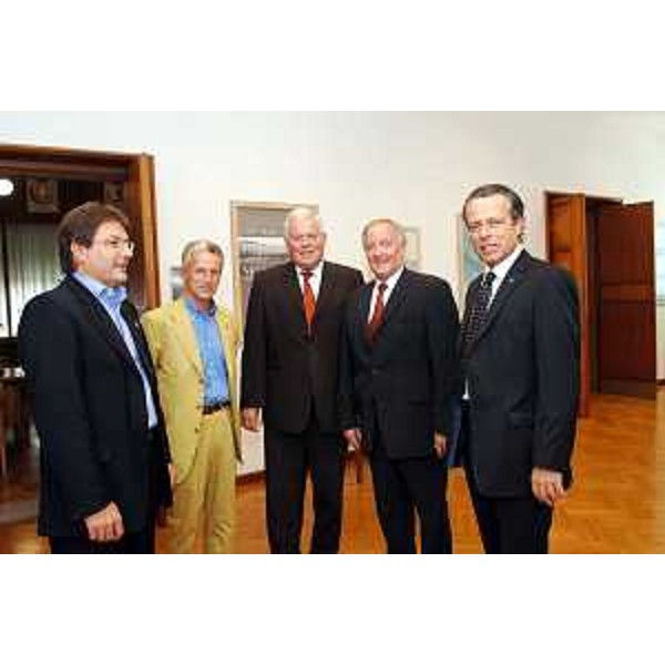 Riccardo Illy (Presidente Regione Friuli Venezia Giulia) con Gherghetta, Gabbe, Peter Straub (Presidente del Parlamento del Baden Wurttemberg - Germania) e Klipp. (Gorizia 28/09/06)