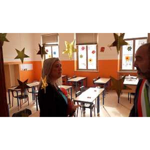 La Scuola primaria di Capriva del Friuli - La Scuola primaria di Capriva del Friuli