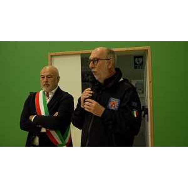 L'assessore con delega alla Protezione civile del Friuli Venezia Giulia Riccardo Riccardi (a destra) a Forgaria nel Friuli per l'inaugurazione della rinnovata palestra scolastica. - L'assessore con delega alla Protezione civile del Friuli Venezia Giulia Riccardo Riccardi (a destra) a Forgaria nel Friuli per l'inaugurazione della rinnovata palestra scolastica. 