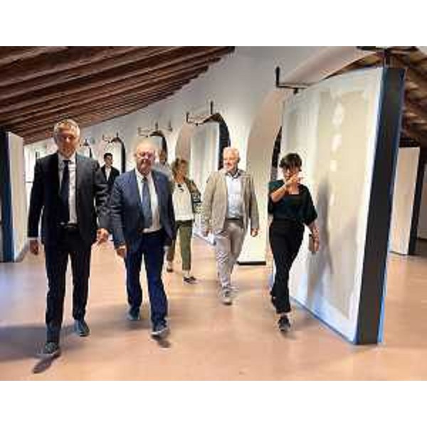 L'assessore Callari visita gli spazi della rinnovata Esedra di Levante di Villa Manin - L'assessore Callari visita gli spazi della rinnovata Esedra di Levante di Villa Manin