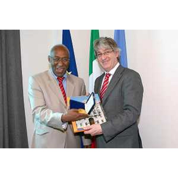 Saleh Meki (Ministro Sanità Eritrea) e Renzo Tondo (Presidente Friuli Venezia Giulia) a Udine. (Udine 25/02/09)
