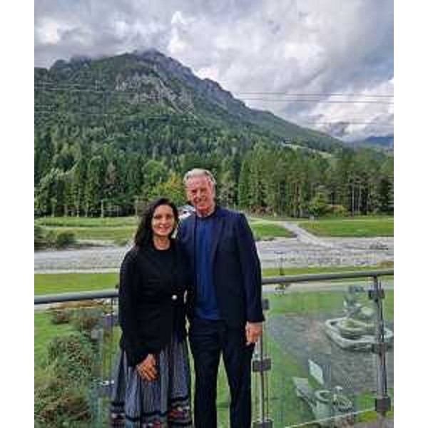 L'assessore Scoccimarro e il viceministro Gava all'evento "Appunti di meteorologia alpina: quel che serve sapere sul meteo in montagna, dall'inverno all'estate". - L'assessore Scoccimarro e il viceministro Gava all'evento "Appunti di meteorologia alpina: quel che serve sapere sul meteo in montagna, dall'inverno all'estate".