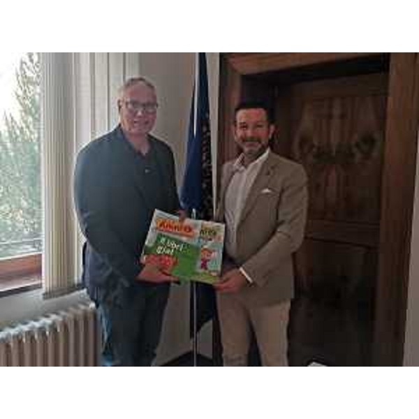 Il presidente del Cr Fvg, Mauro Bordin, a sinistra nella foto, accanto al presidente dell'Arlef, Eros Cisilino - Il presidente del Cr Fvg, Mauro Bordin, a sinistra nella foto, accanto al presidente dell'Arlef, Eros Cisilino