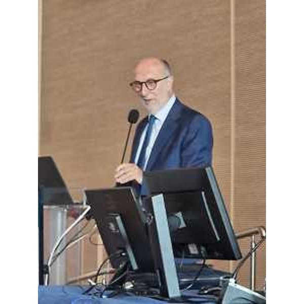 L'assessore regionale Riccardo Riccardi al microfono - L'assessore regionale Riccardo Riccardi al microfono