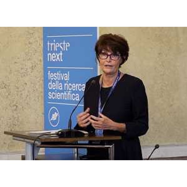 L'intervento dellassessore al Lavoro, formazione, istruzione, ricerca, università e famiglia Alessia Rosolen. - L'intervento dellassessore al Lavoro, formazione, istruzione, ricerca, università e famiglia Alessia Rosolen.