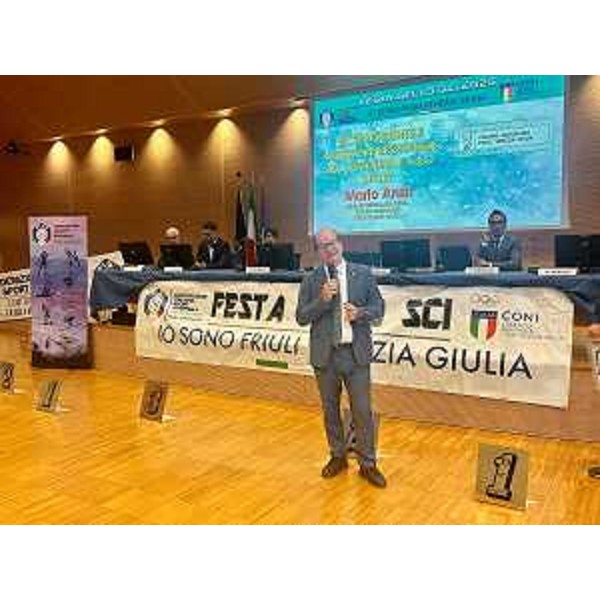 Il vicegovernatore Anzil alla Festa dello sci 2025 - Il vicegovernatore Anzil alla Festa dello sci 2025