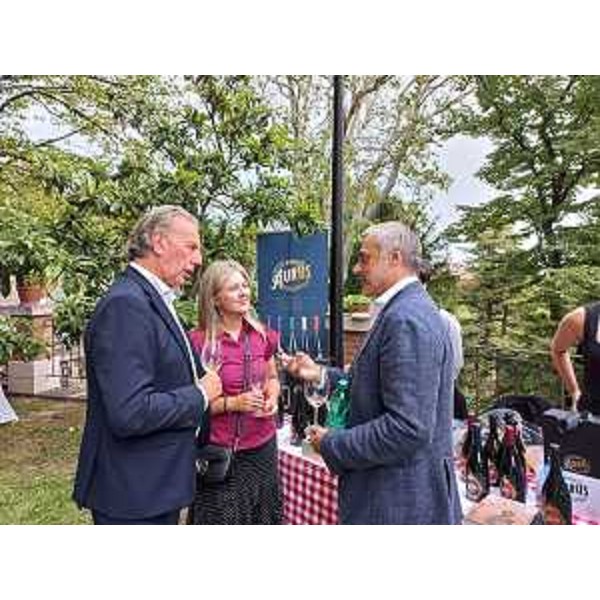 L'assessore regionale alla difesa dell'Ambiente Fabio Scoccimarro al Serbian Wine Fest - L'assessore regionale alla difesa dell'Ambiente Fabio Scoccimarro al Serbian Wine Fest