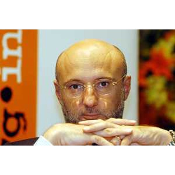 Bertossi (Assessore reg. Attività produttive) a "fvg.innovazione" a Udine. (Udine 16/07/04)