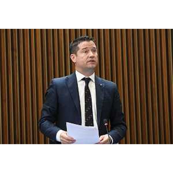 Markus Maurmair (Fratelli d'Italia), relatore di maggioranza - Markus Maurmair (Fratelli d'Italia), relatore di maggioranza