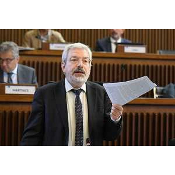 Furio Honsell (Open Sinistra Fvg), relatore di minoranza - Furio Honsell (Open Sinistra Fvg), relatore di minoranza