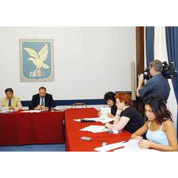 La conferenza stampa dopo la riunione di Giunta regionale a Trieste. (Trieste 29/07/04)