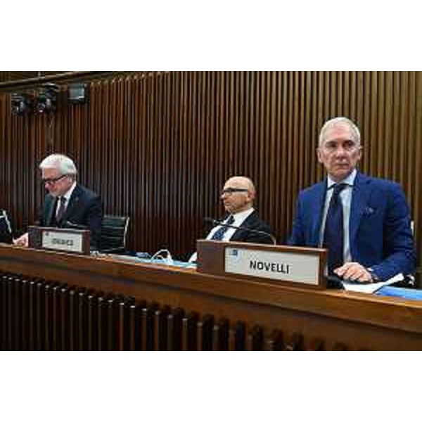 I consiglieri del gruppo di Forza Italia: da destra Roberto Novelli, Michele Lobianco e Andrea Cabibbo - I consiglieri del gruppo di Forza Italia: da destra Roberto Novelli, Michele Lobianco e Andrea Cabibbo