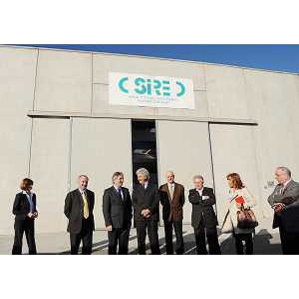 Renzo Tondo (Presidente Friuli Venezia Giulia) visita la Sire Analytical Systems di Nimis. (Nimis 11/03/09)