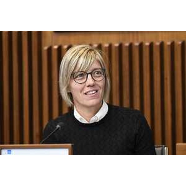 L'assessore regionale alle Finanze, Barbara Zilli - L'assessore regionale alle Finanze, Barbara Zilli