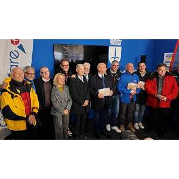 le autorità che hanno presenziato alla cerimonia - le autorità che hanno presenziato alla cerimonia