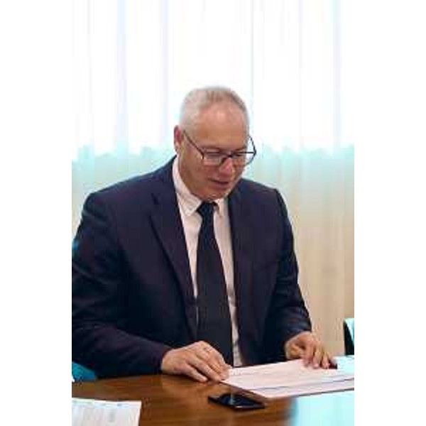 Un primo piano del presidente Bordin durante l'incontro con la stampa - Un primo piano del presidente Bordin durante l'incontro con la stampa
