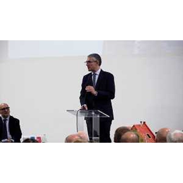 L'assessore Roberti durante il suo intervento al Barcolana Sea Summit - L'assessore Roberti durante il suo intervento al Barcolana Sea Summit