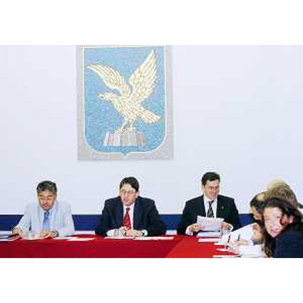 Antonaz (Assessore regionale Cultura), Sonego (Assessore regionale Mobilità) e Beltrame (Assessore regionale Salute) in conferenza stampa al termine della riunione di Giunta, a Trieste. (Trieste 29/10/04)