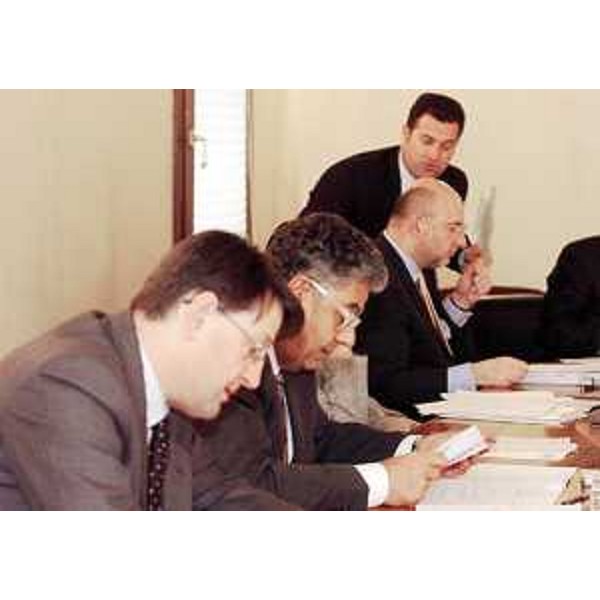 Sonego (Assessore regionale Mobilità), Antonaz (Assessore regionale Cultura), Bertossi (Assessore regionale Attività produttive) e Iacop (Assessore regionale Autonomie locali) riuniti in Giunta a Pordenone. (Pordenone 04/02/05)