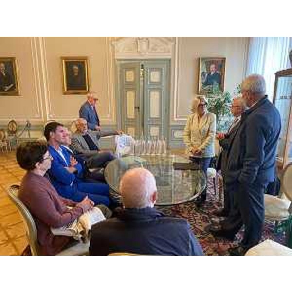 Le delegazioni delle Associazioni consiglieri regionali Fvg e Lombarida ricevute in Municipio a Gorizia - Le delegazioni delle Associazioni consiglieri regionali Fvg e Lombarida ricevute in Municipio a Gorizia