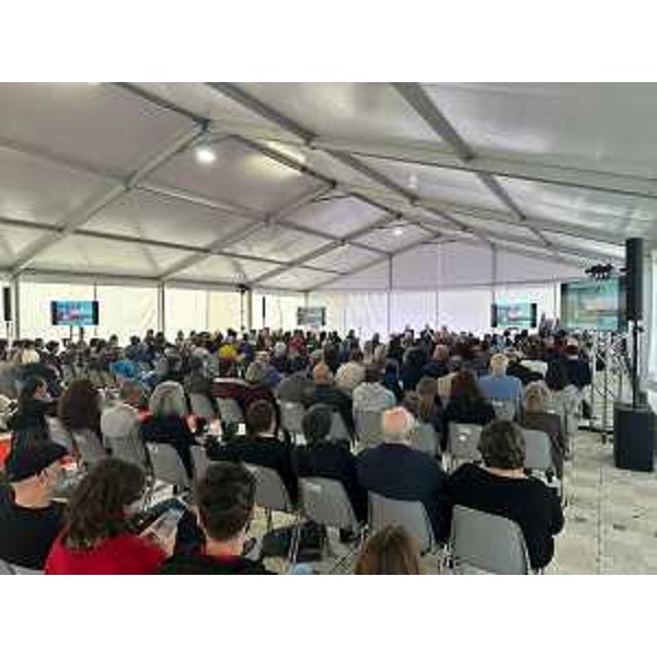 Il vice governatore Mario Anzil, al centro, al convegno "Laboratorio della cultura di frontiera" a Villa Manin di Passariano - Il vice governatore Mario Anzil, al centro, al convegno "Laboratorio della cultura di frontiera" a Villa Manin di Passariano