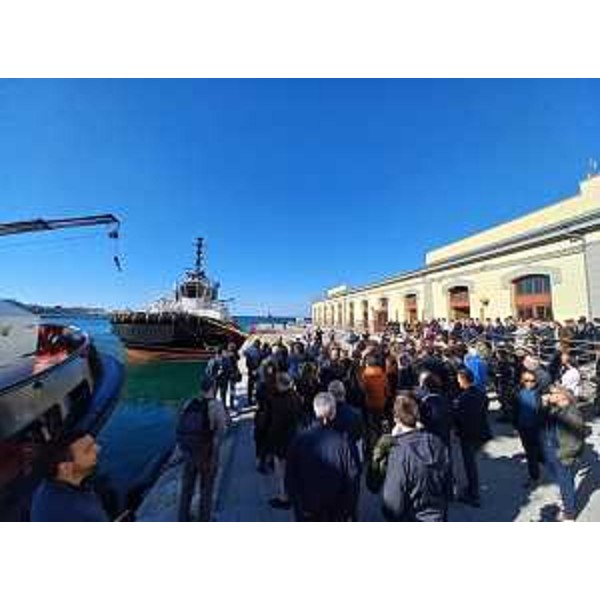 Numerose le autorità presenti alla cerimonia. - Numerose le autorità presenti alla cerimonia.