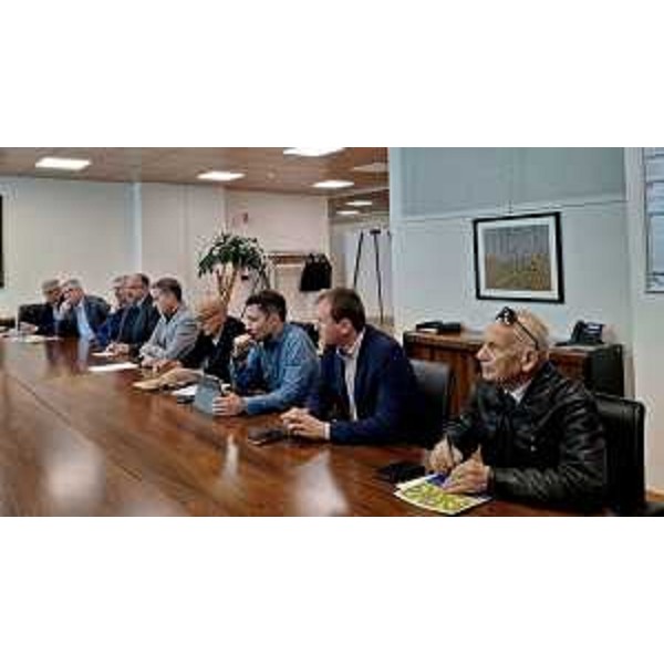 I consiglieri regionali Diego Moretti del Pd (quarto) e Massimo Moretuzzo del Patto per l'Autonomia-Civica Fvg (quinto ) - I consiglieri regionali Diego Moretti del Pd (quarto) e Massimo Moretuzzo del Patto per l'Autonomia-Civica Fvg (quinto )