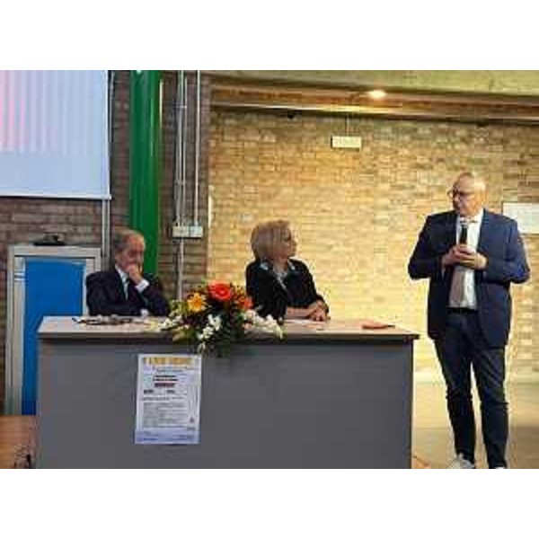 L'intervento del presidente del Cr Fvg, Mauro Bordin, a Latisana per l'inaugurazione dell'anno accademico 2025-26 dell'Ute Galasso - L'intervento del presidente del Cr Fvg, Mauro Bordin, a Latisana per l'inaugurazione dell'anno accademico 2025-26 dell'Ute Galasso