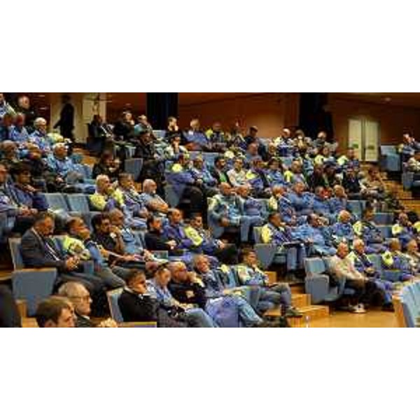 La platea presente all'incontro - La platea presente all'incontro