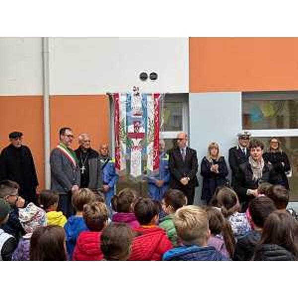 L'assessore regionale alla Salute e Protezione civile Riccardo Riccardi all'inaugurazione dellampliamento della scuola primaria di Camino al Tagliamento. - L'assessore regionale alla Salute e Protezione civile Riccardo Riccardi all'inaugurazione dellampliamento della scuola primaria di Camino al Tagliamento.