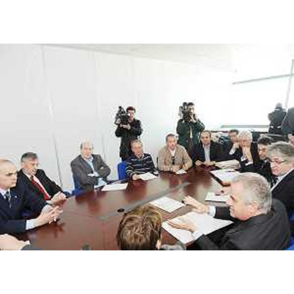 Claudio Scajola (Ministro Sviluppo economico) e Renzo Tondo a Udine. (Udine 20/03/09)