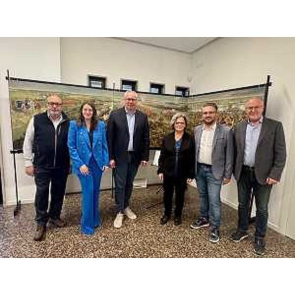 Al centro il presidente del Consiglio regionale Mauro Bordin durante la presentazione del volume " I soldati dimenticati di Campoformido) - Al centro il presidente del Consiglio regionale Mauro Bordin durante la presentazione del volume " I soldati dimenticati di Campoformido)