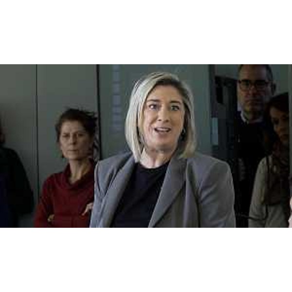 L'assessore Amirante all'inaugurazione del Pl Space center, la struttura realizzata dallimpresa PrimaLuceLab nel contesto del Polo Tecnologico Alto Adriatico - L'assessore Amirante all'inaugurazione del Pl Space center, la struttura realizzata dallimpresa PrimaLuceLab nel contesto del Polo Tecnologico Alto Adriatico