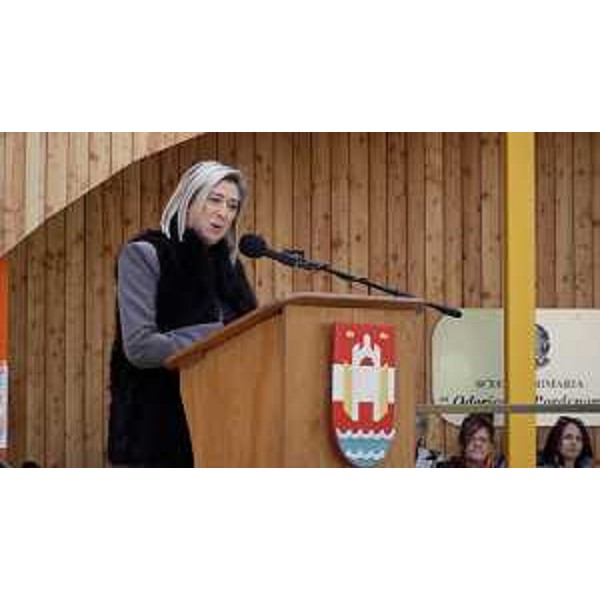 L'assessore Amirante nel corso del suo intervento - L'assessore Amirante nel corso del suo intervento