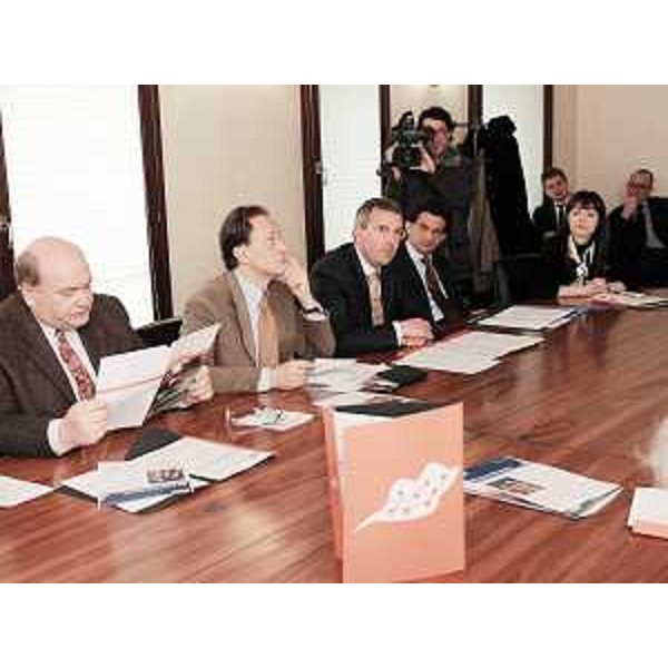 Luca Ciriani (Vicepresidente FVG e Assessore regionale Attività produttive) alla presentazione del Festival "Città Impresa", a Pordenone. (Pordenone 24/03/09)