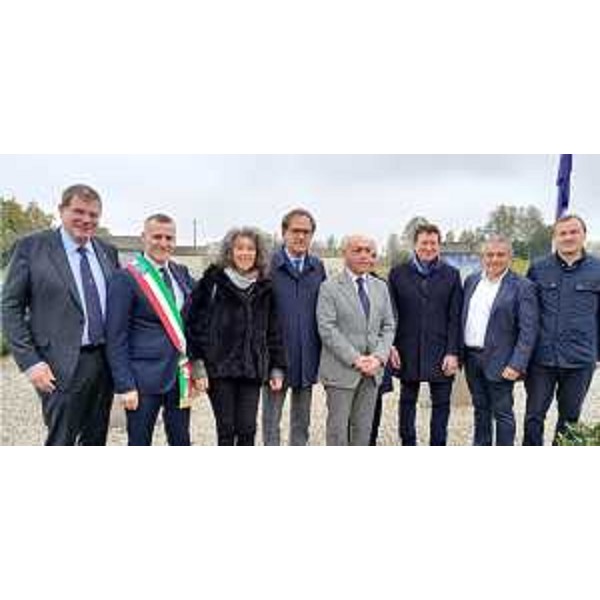 Primo a sinistra Marko Pisani (Ssk), ultimi a destra Francesco Martines e Massimiliano Pozzo (Pd) - Primo a sinistra Marko Pisani (Ssk), ultimi a destra Francesco Martines e Massimiliano Pozzo (Pd)