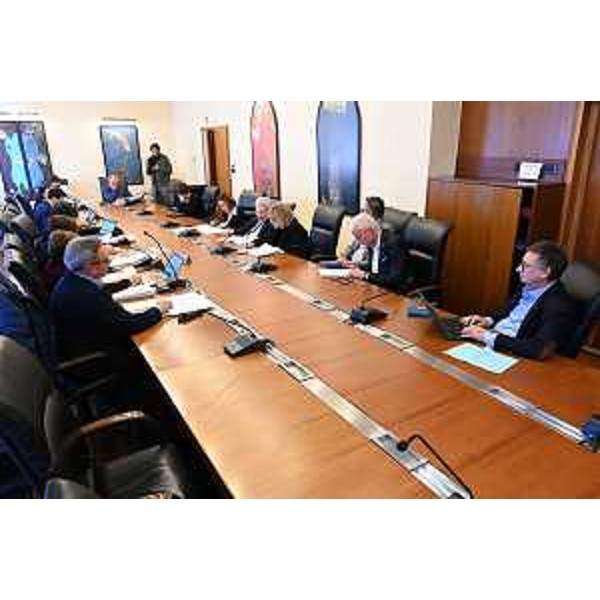 I lavori durante la seduta del Comitato per la legislazione, il controllo e la valutazione aperto alla VI Commissione - I lavori durante la seduta del Comitato per la legislazione, il controllo e la valutazione aperto alla VI Commissione