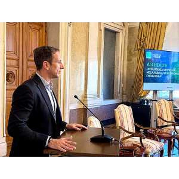 Il governatore Fedriga durante il suo intervento - Il governatore Fedriga durante il suo intervento