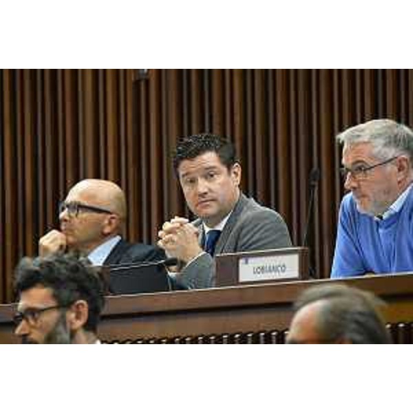 Al centro, Markus Maurmair (FdI) - Al centro, Markus Maurmair (FdI)