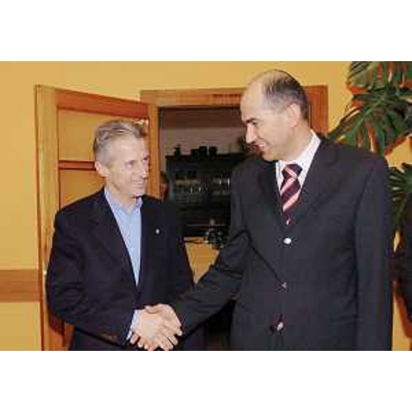 Illy (Presidente FVG) incontra Janez Jansa (Primo Ministro Slovenia) a Caporetto. (Caporetto 22/01/05)