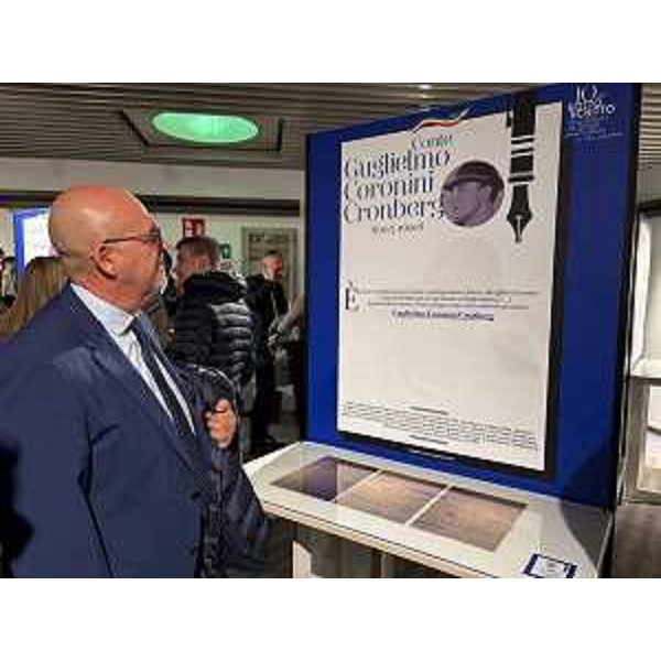 Lassessore regionale al Patrimonio Sebastiano Callari allinaugurazione della mostra "Io qui sottoscritto. Testamenti di grandi Italiani & Sloveni" - Lassessore regionale al Patrimonio Sebastiano Callari allinaugurazione della mostra "Io qui sottoscritto. Testamenti di grandi Italiani & Sloveni"