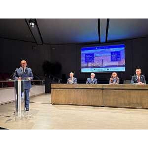 Lassessore regionale al Patrimonio Sebastiano Callari allinaugurazione della mostra "Io qui sottoscritto. Testamenti di grandi Italiani & Sloveni" - Lassessore regionale al Patrimonio Sebastiano Callari allinaugurazione della mostra "Io qui sottoscritto. Testamenti di grandi Italiani & Sloveni"