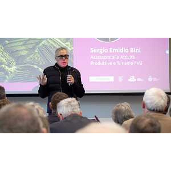 Bini interviene al convegno organizzato in occasione della Giornata mondiale dellenoturismo dal Distretto del Commercio Friuli Orientale a Villa De Brandis di San Giovanni al Natisone. - Bini interviene al convegno organizzato in occasione della Giornata mondiale dellenoturismo dal Distretto del Commercio Friuli Orientale a Villa De Brandis di San Giovanni al Natisone. 