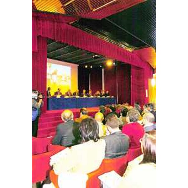Il convegno "Lignano futura" nella sala convegni Kursaal a Lignano. (Lignano 18/04/05)