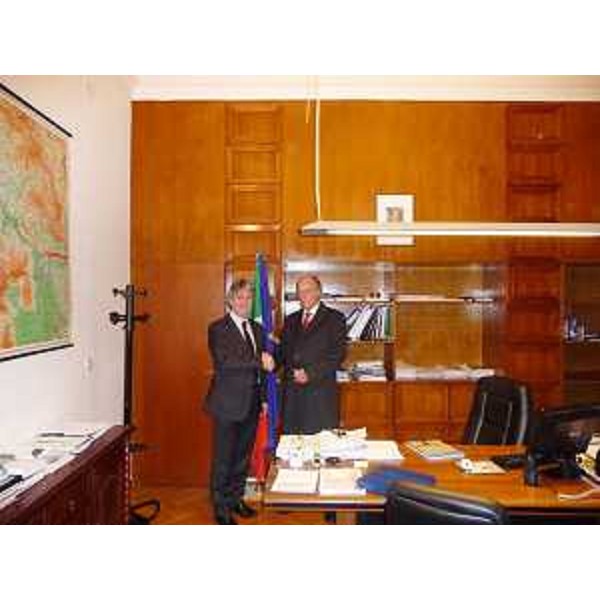 Renzo Tondo (Presidente Friuli Venezia Giulia) e Donatino Marcon (Ambasciatore italiano in Macedonia) a Skopje. (Skopje 27/03/09)