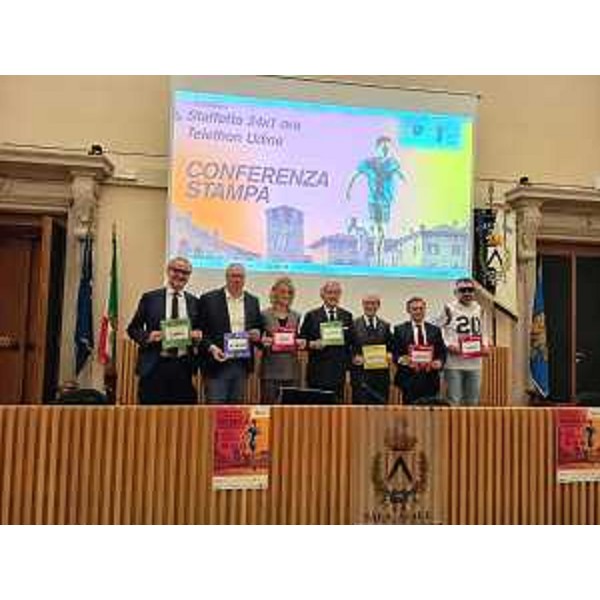 La conferenza stampa della 27esima edizione della staffetta 24x1 ora di Telethon. - La conferenza stampa della 27esima edizione della staffetta 24x1 ora di Telethon.