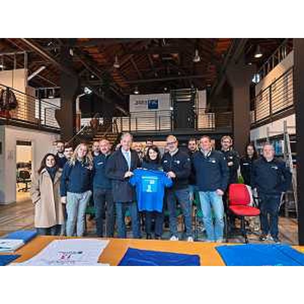 L'assessore regionale alla Difesa dell'Ambiente Fabio Scoccimarro alla conferenza stampa ospitata nella sede Arpa di Udine in occasione della Staffetta Telethon dedicata a Mickey Cucit - L'assessore regionale alla Difesa dell'Ambiente Fabio Scoccimarro alla conferenza stampa ospitata nella sede Arpa di Udine in occasione della Staffetta Telethon dedicata a Mickey Cucit