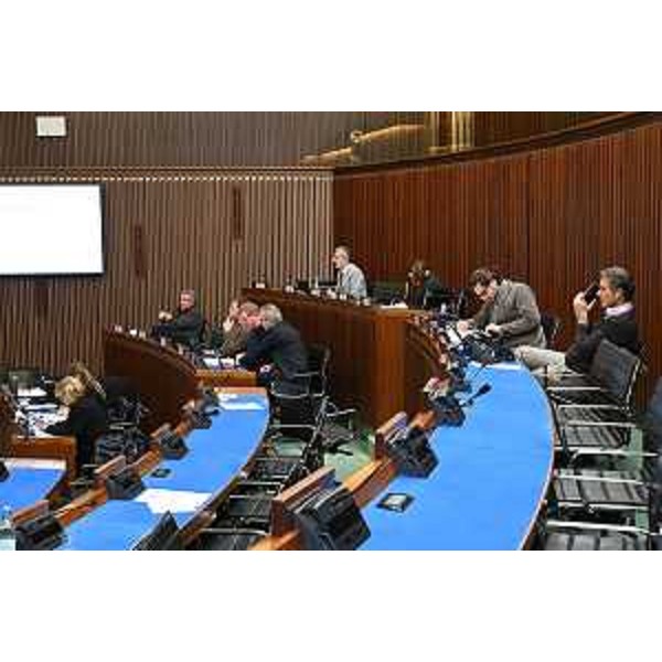 I consiglieri regionali delle Opposizioni in V Commissione - I consiglieri regionali delle Opposizioni in V Commissione